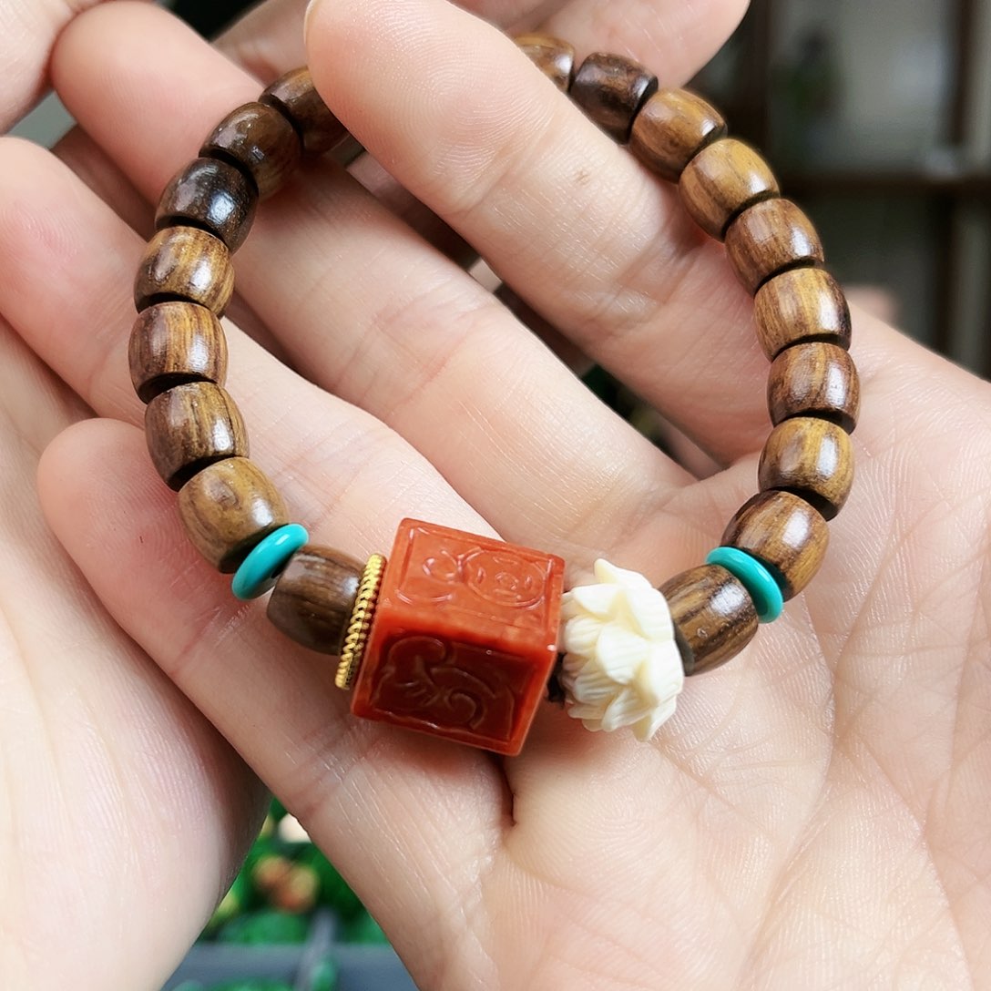 翡翠手链未镶嵌手链