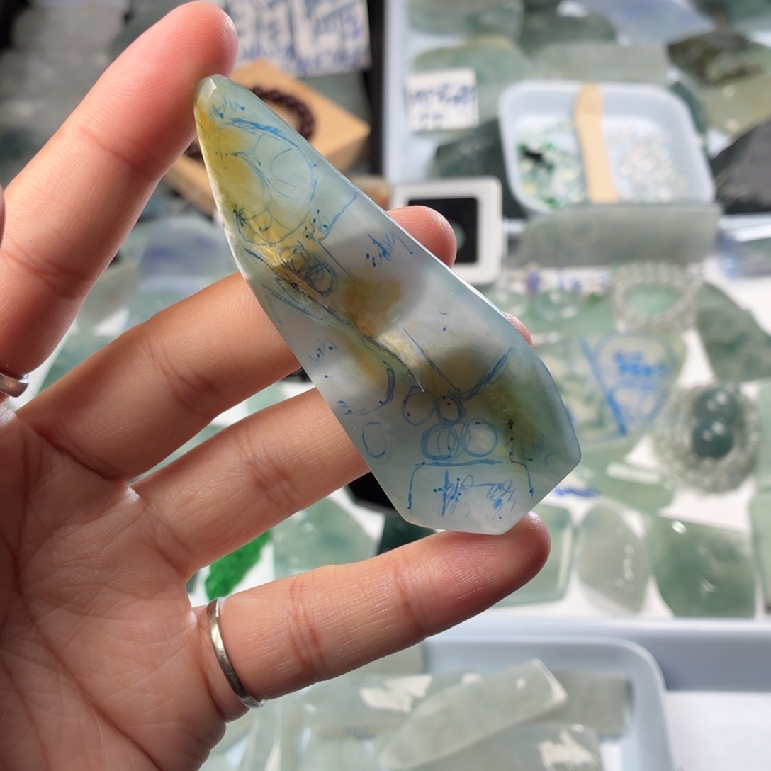 未镶嵌定制翡翠天然缅甸翡翠a货糯冰打底多样化片料