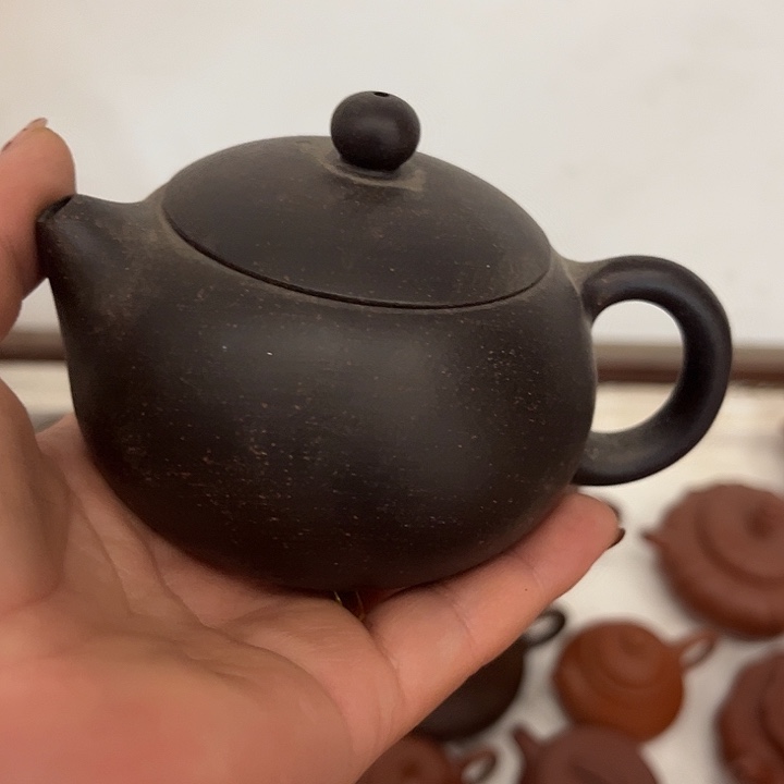 紫砂茶壶瑕疵………………