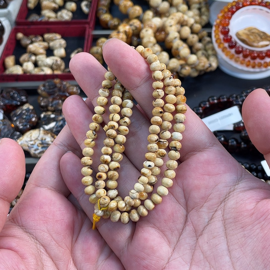 离***忧琥珀未镶嵌裸石5mm干白