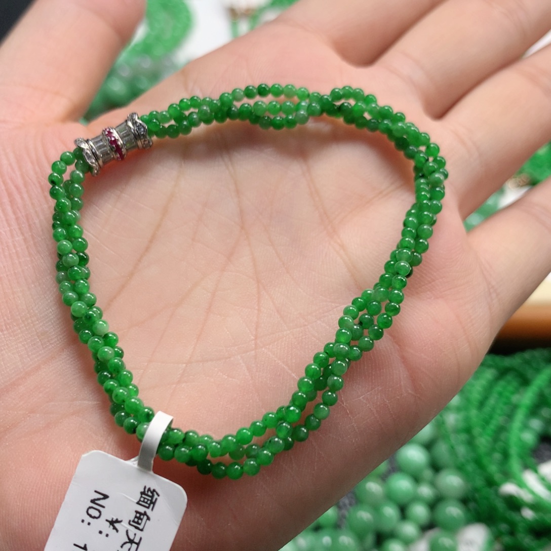 翡翠未镶嵌手链翡翠