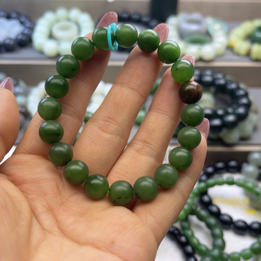 未镶嵌和田玉手串