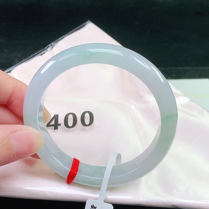 未镶嵌手镯翡翠400