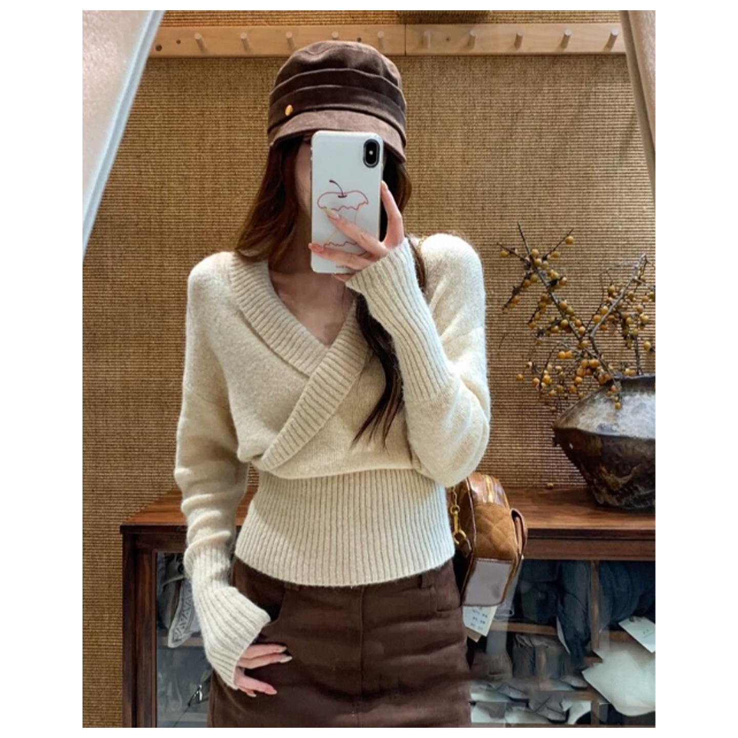 法式气质交叉V领针织衫女秋冬新款慵懒宽松收腰显瘦内搭气质上衣