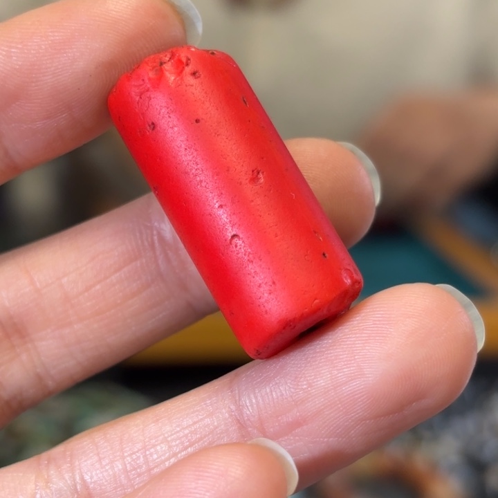 琉璃颈饰琉璃单珠