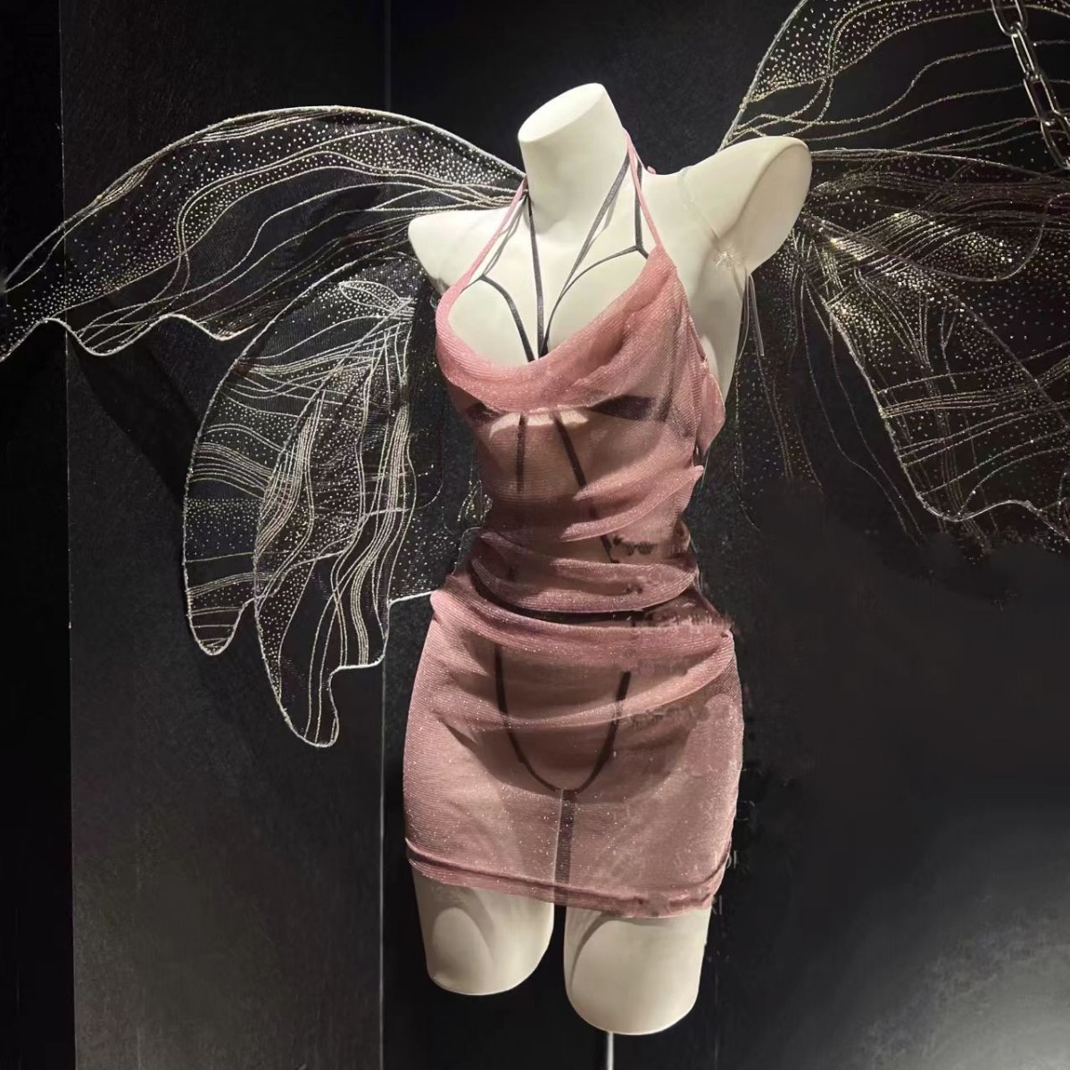 【悦爱】均码亮片粉黑吊带连衣裙