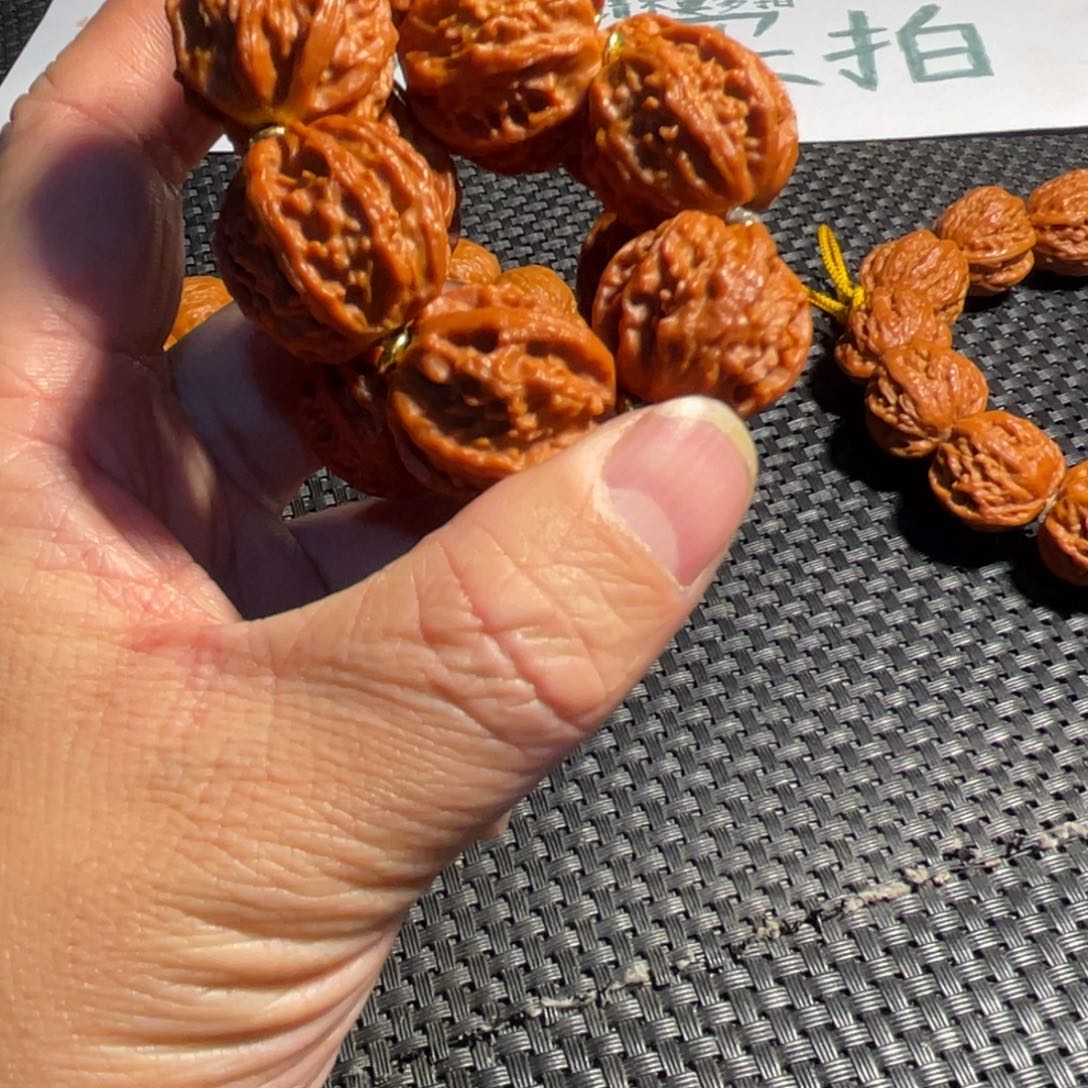 *****文玩核桃手串京八棱