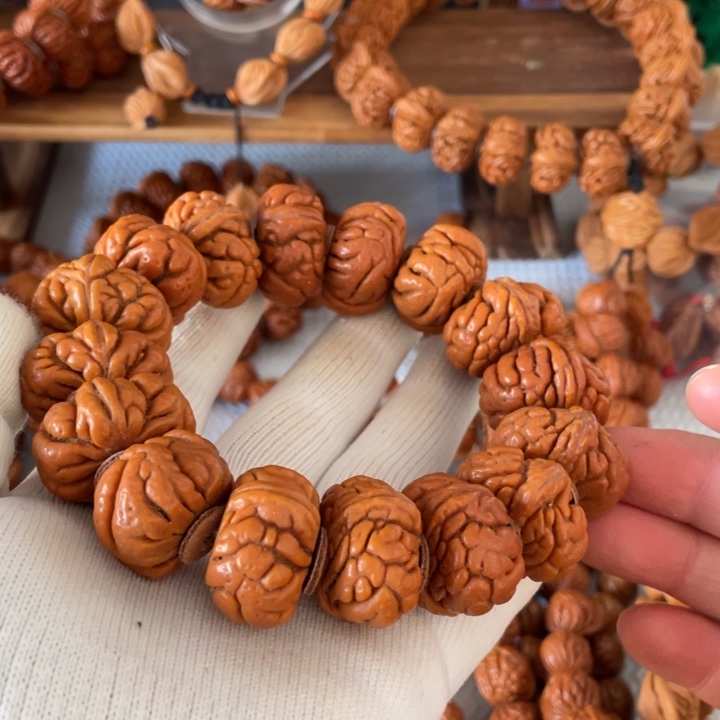 桃木6号链接桃核手串一个