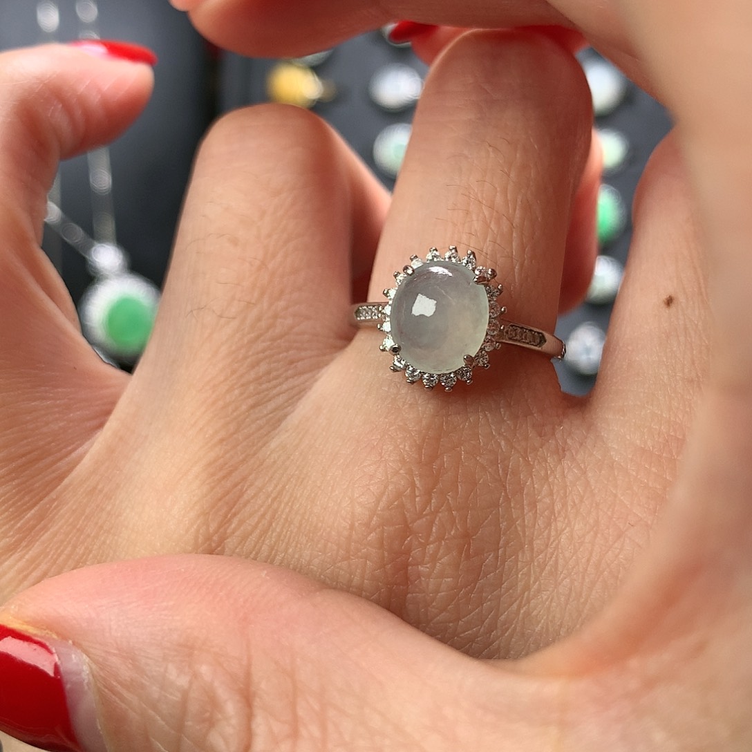 翡翠颈饰银S925镶嵌戒指