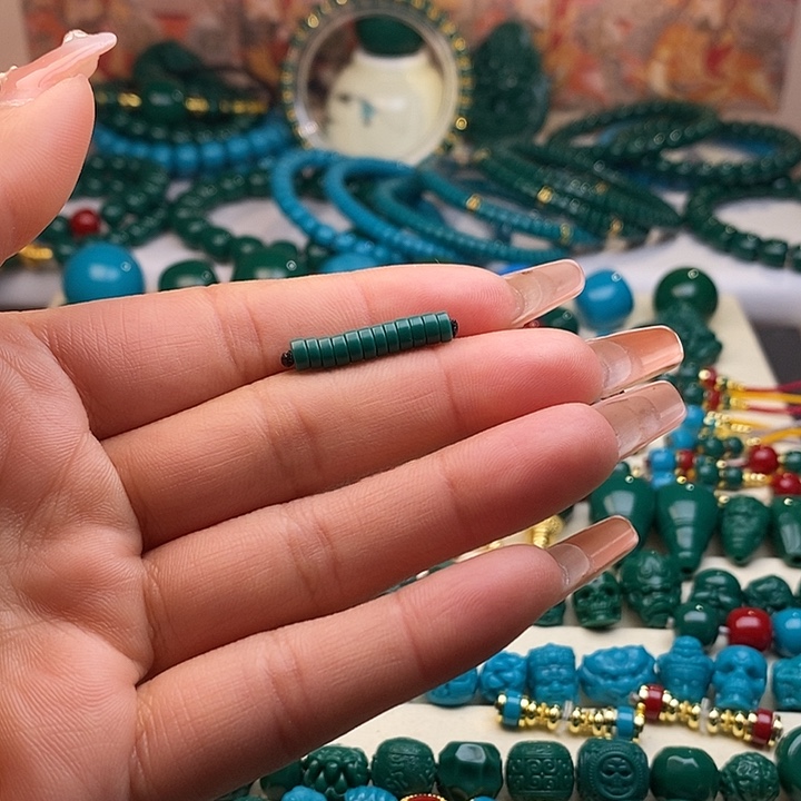 飛***哥颈饰琉璃卡4.5隔片绿色一组12颗