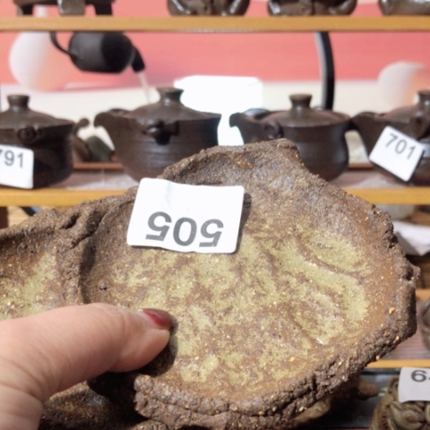 众*圆木有一点点的小姐姐