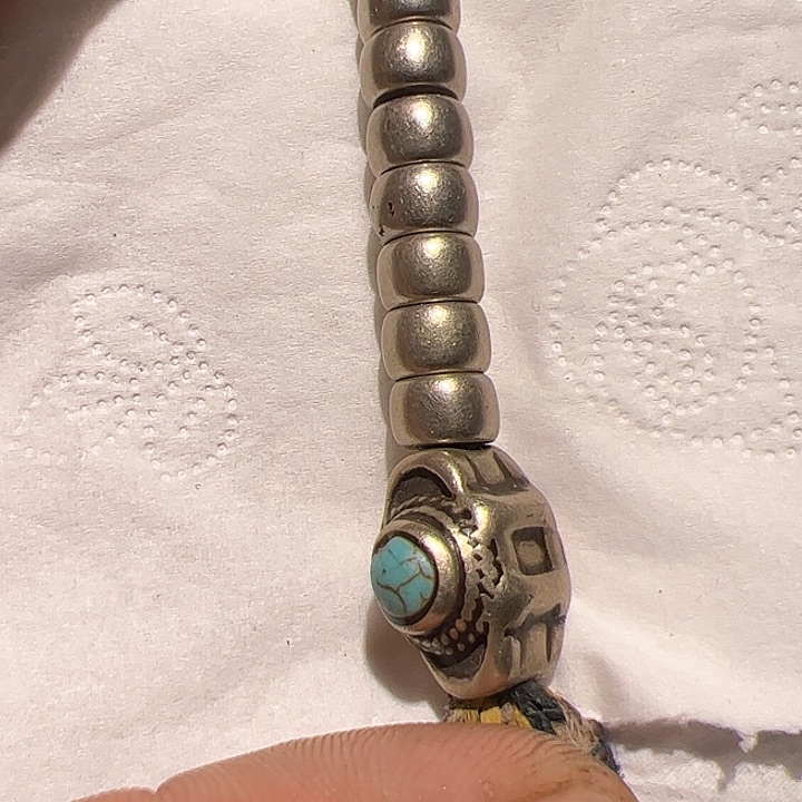 香榧木在家了一个人