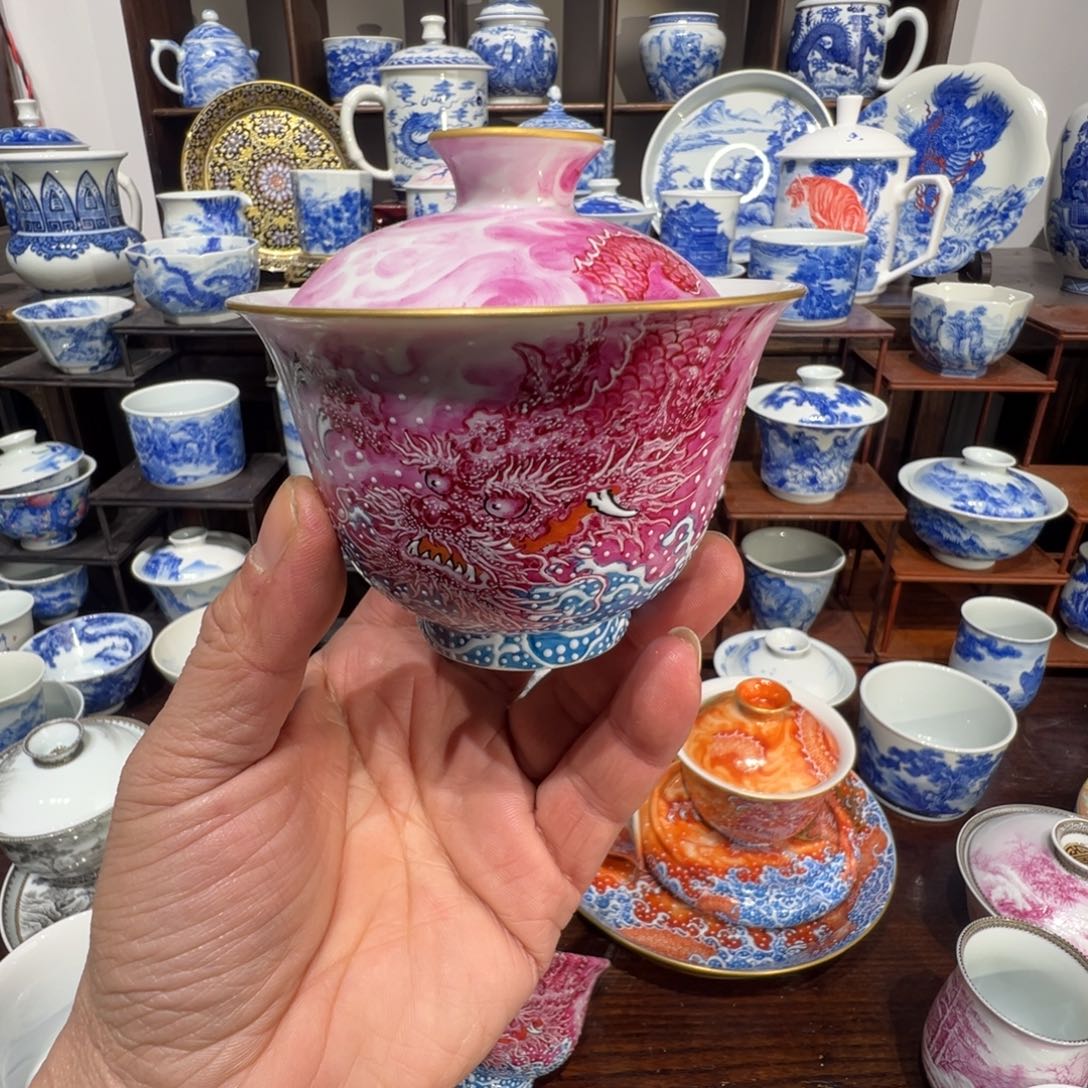 宝石红海水龙盖碗