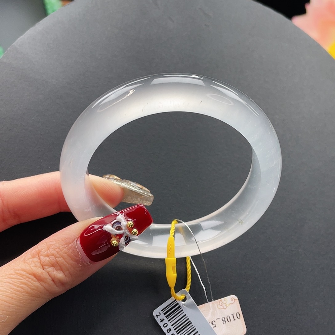 石英质玉手镯未镶嵌妮**?57