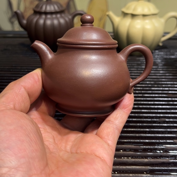 紫砂茶壶潘壶紫泥