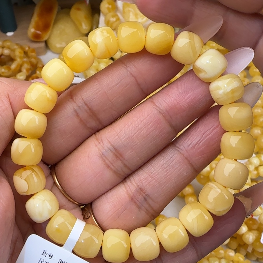 请***天蜜蜡未镶嵌手链浓白花老型手串