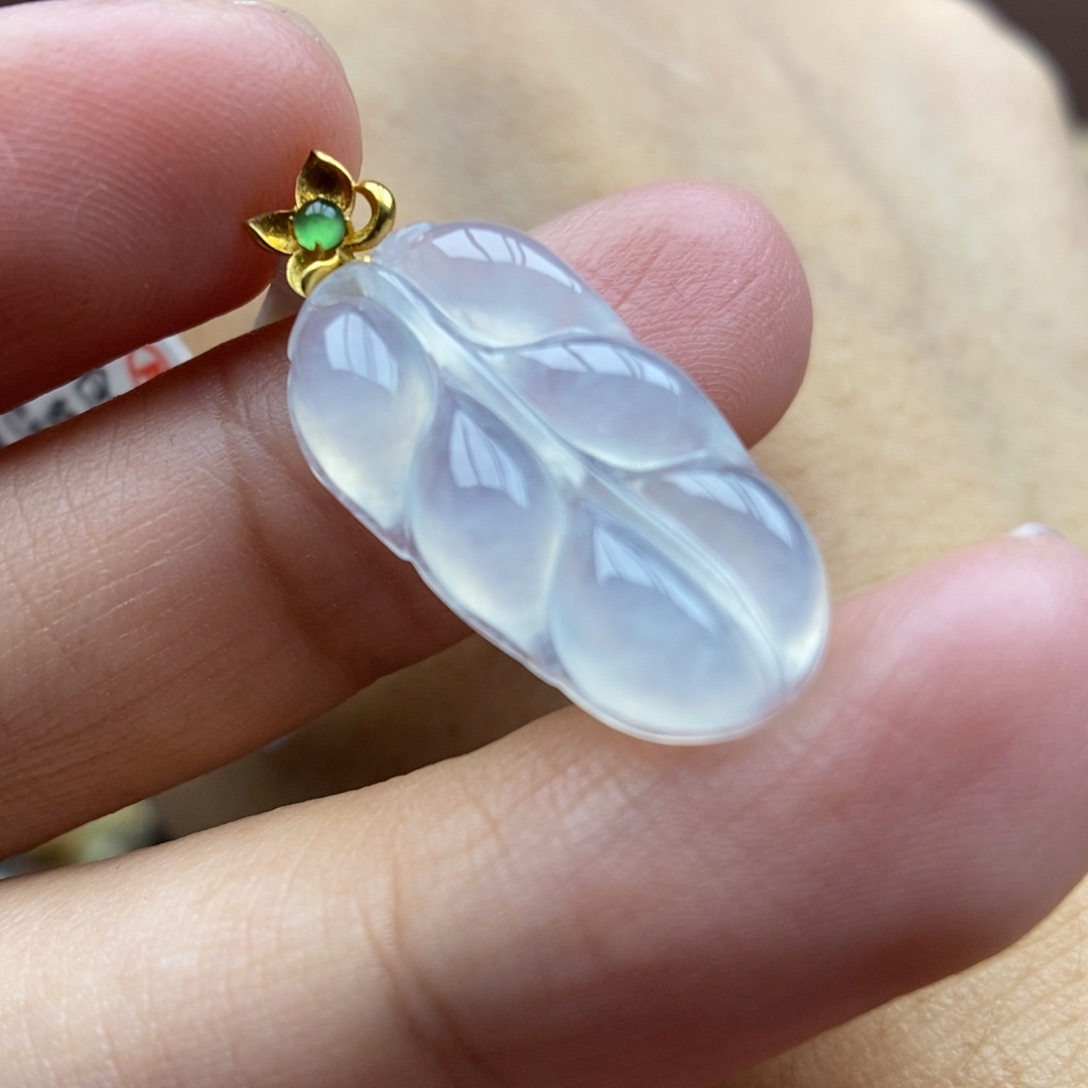 【闪购商品】颈饰18K金镶嵌翡翠27