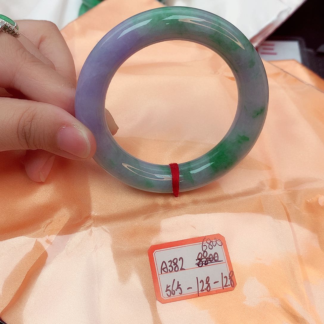 翡翠未镶嵌手镯缅甸翡翠