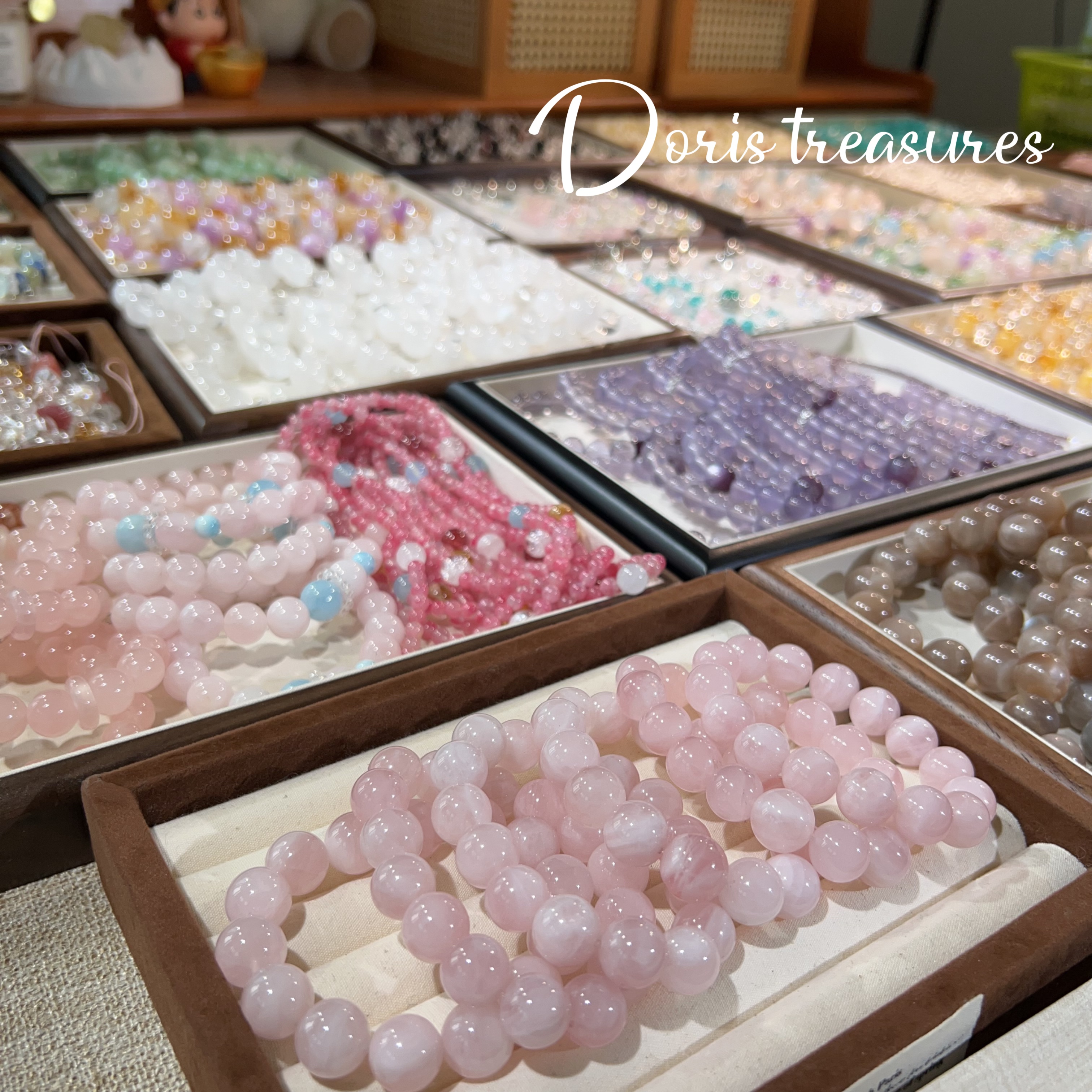 桃乐丝'Treasures  2天然水晶手串  多样性发一 颜色微差 