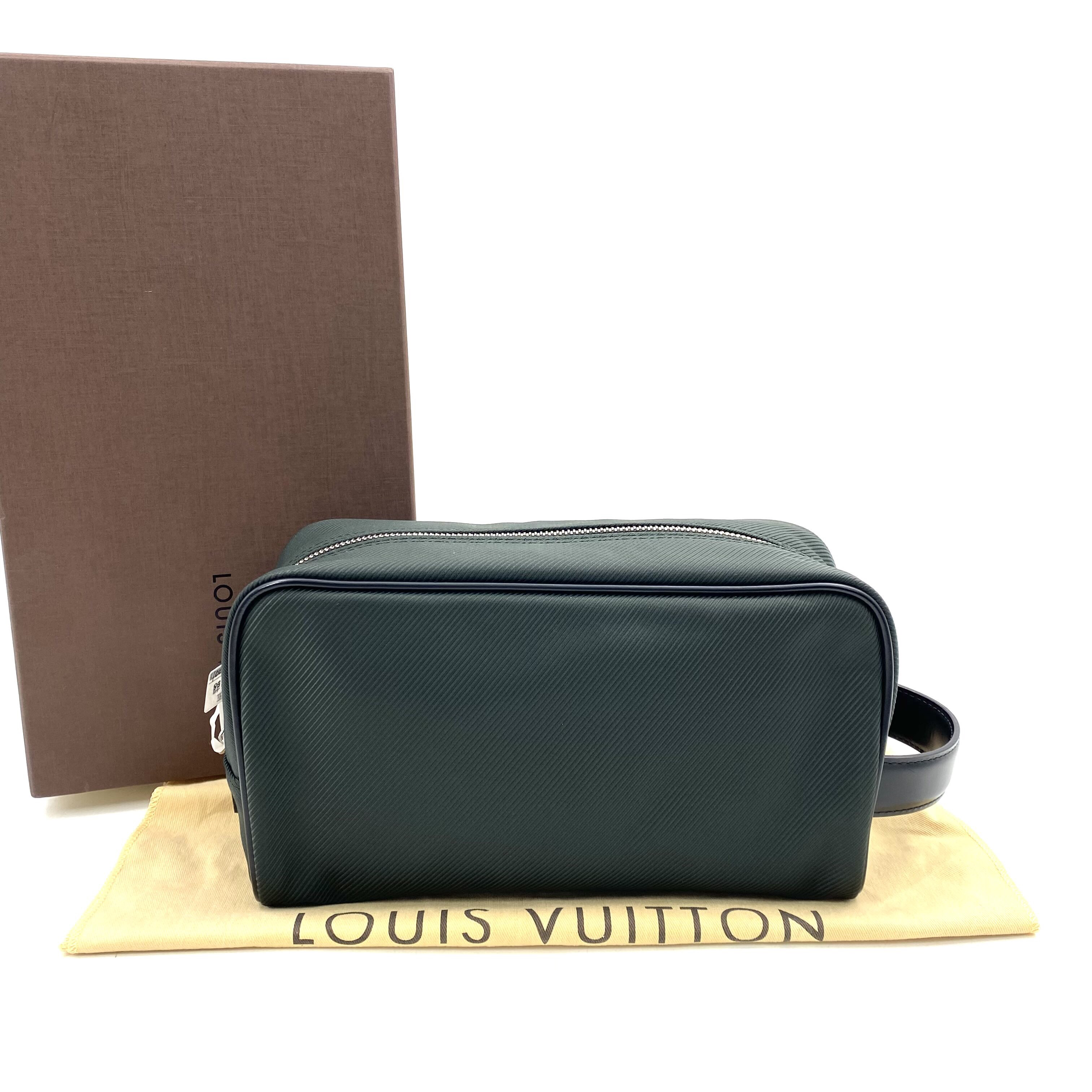 99新 LouisVuitton/路易威登 99新 LV 墨绿色帆布洗漱手拿包25/14