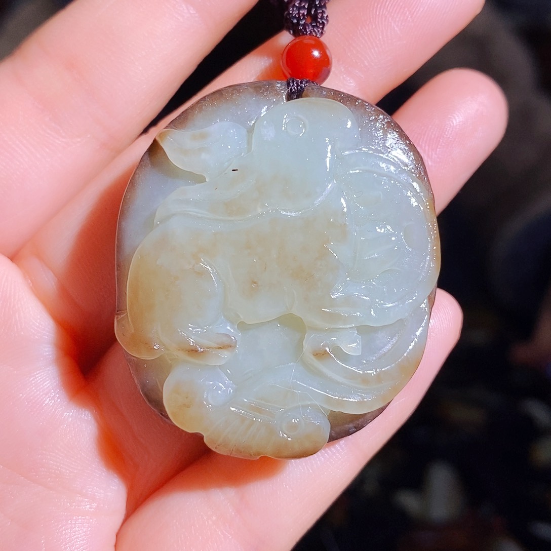 和田玉颈饰未镶嵌