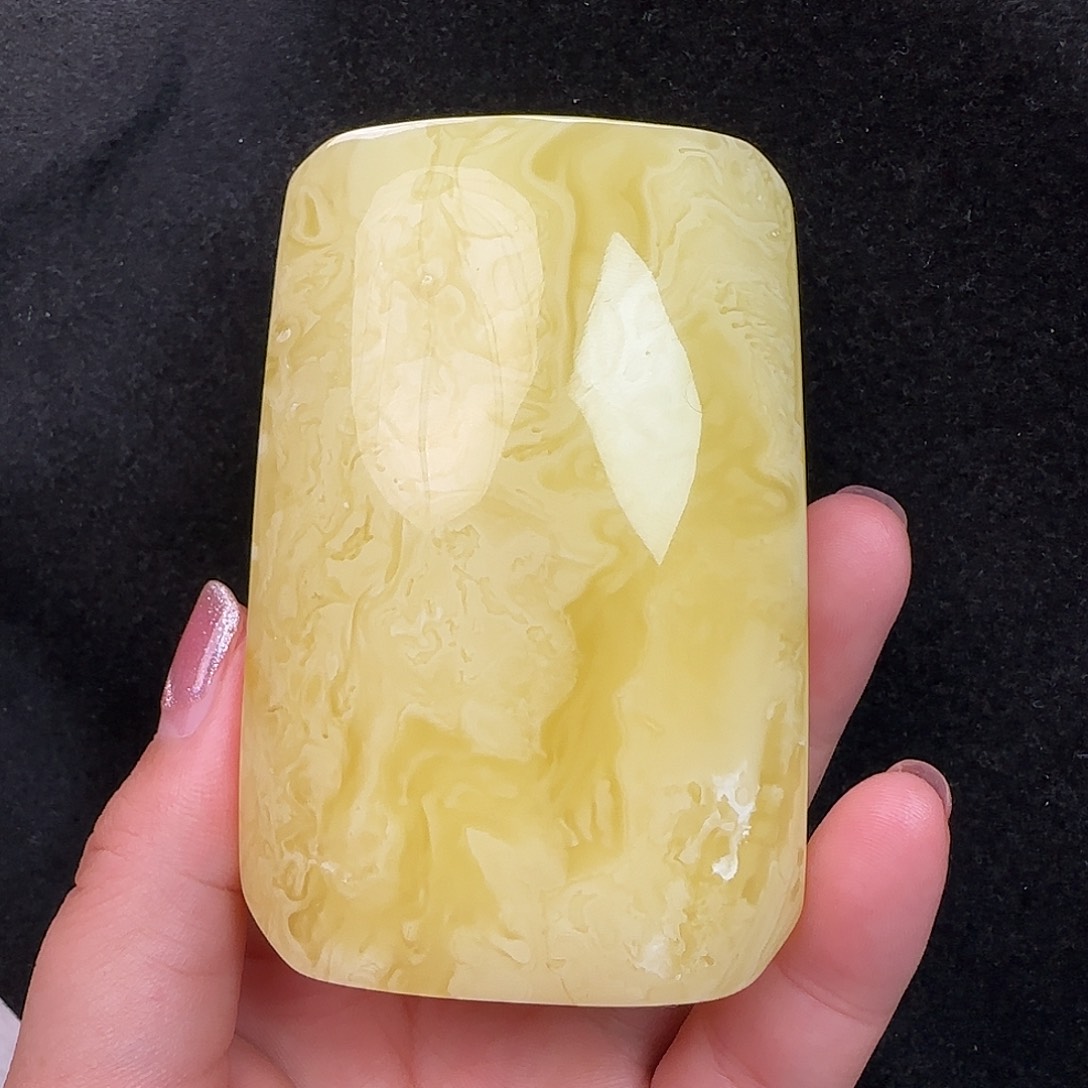 蜜蜡未镶嵌珠宝奇石