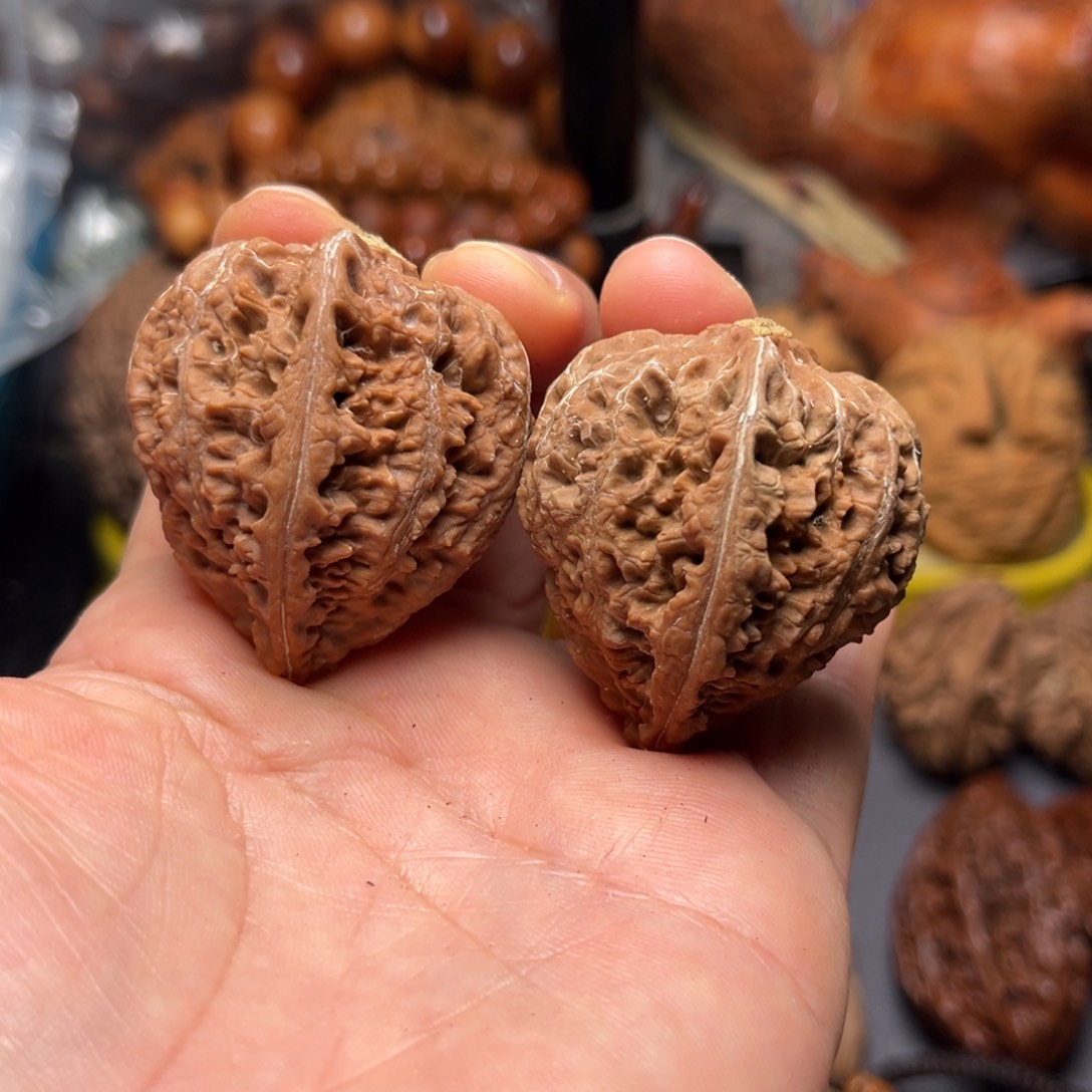 手串文玩核桃瑕疵19