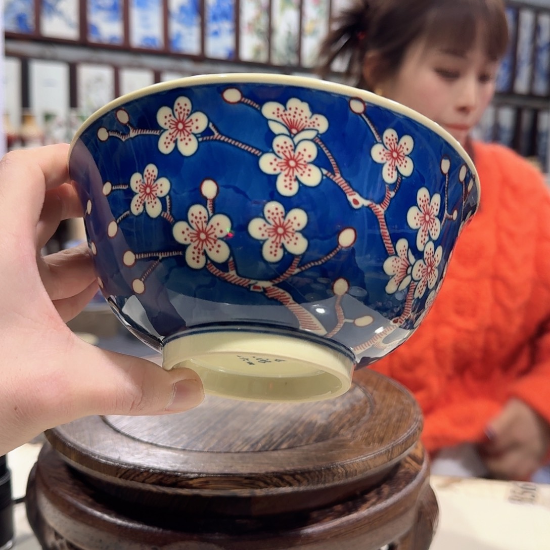 瓷摆件////景德镇陶瓷瓷器。