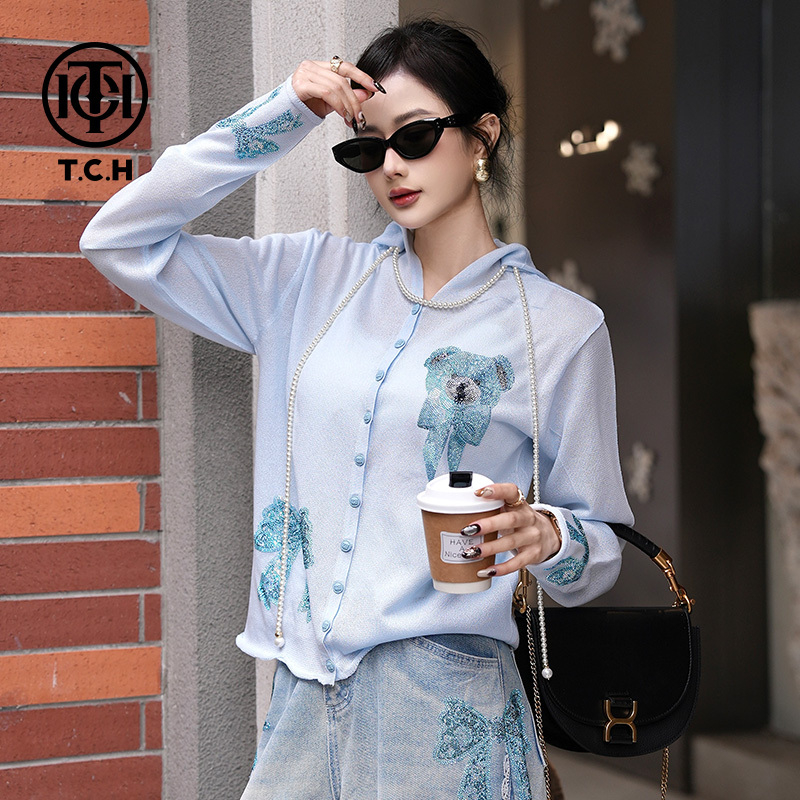 TCH现货私服烫钻蓝色小熊蝴蝶结休闲针织衫女T75A43E5005轻奢tch