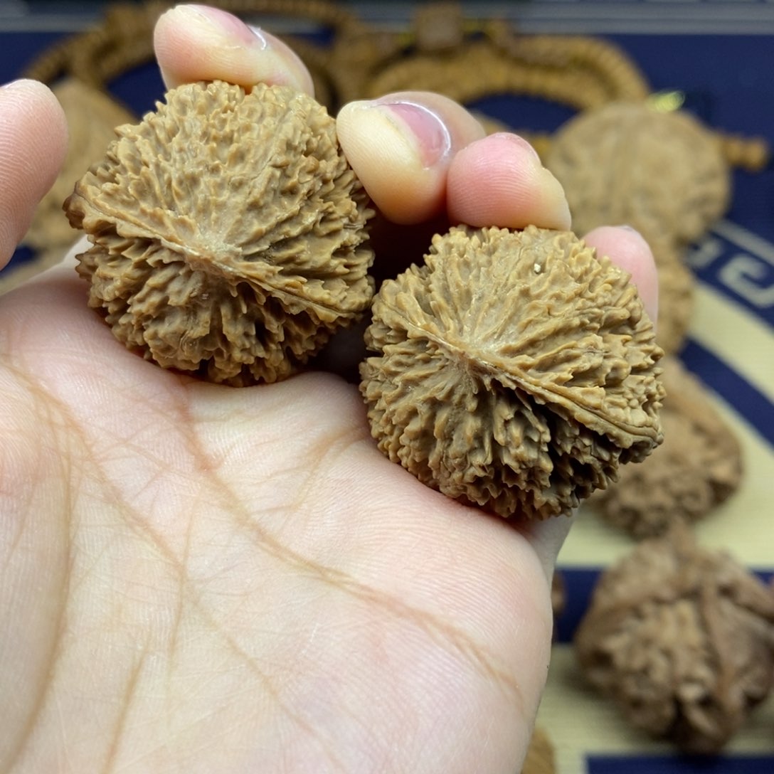 文玩核桃把件8号链接8888888888