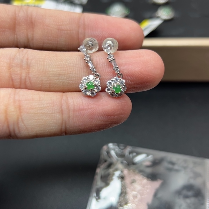 翡翠银S925镶嵌耳饰