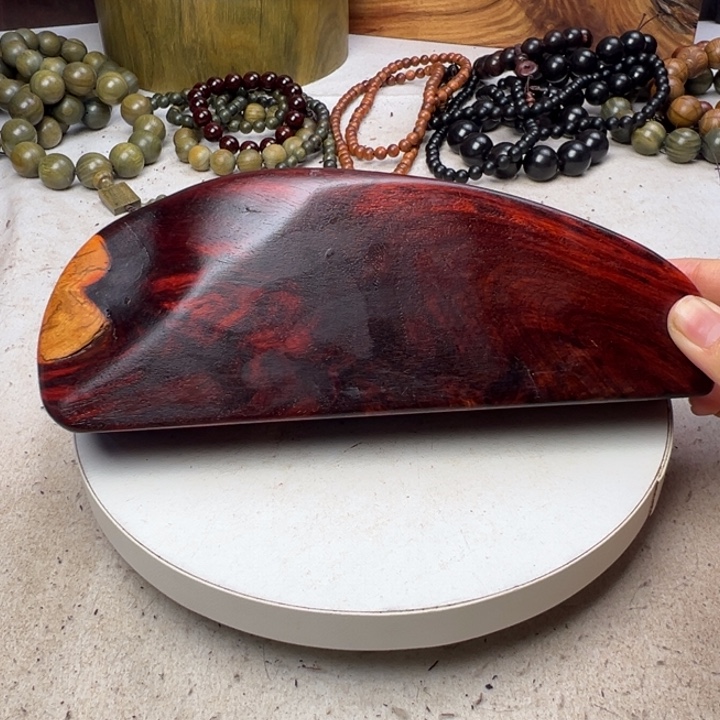 御***.木赞比亚血檀底座摆件