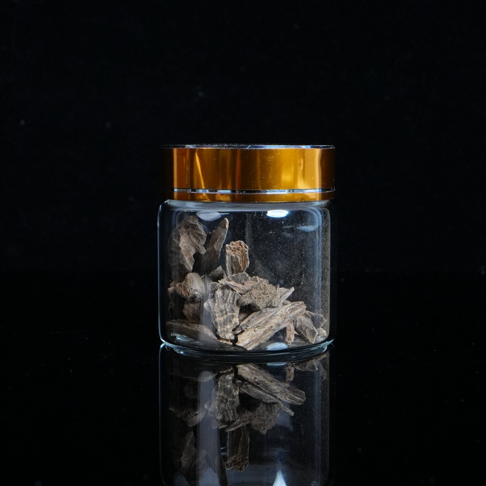 DY-C0214 加里曼丹9分沉壳料 5g