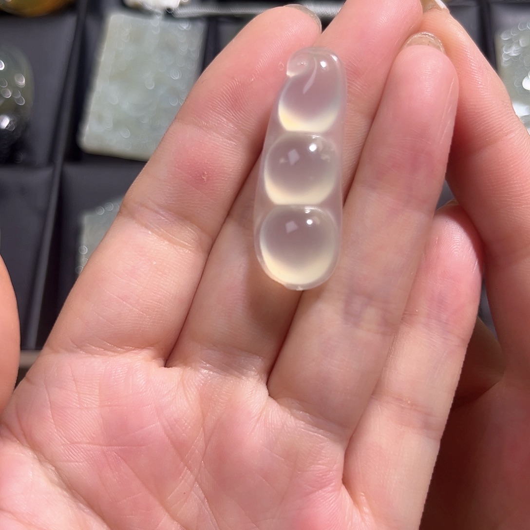 蛇纹石玉未镶嵌吊坠(不含链)