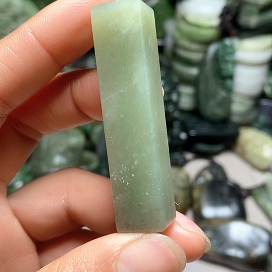 未镶嵌和田玉（糖玉）珠宝半成品