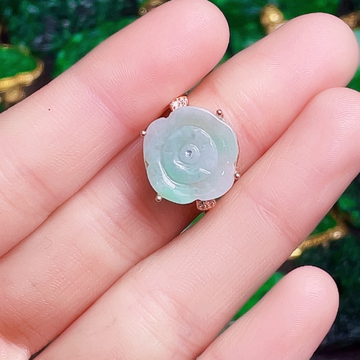 翡翠银S925镶嵌颈饰多样性