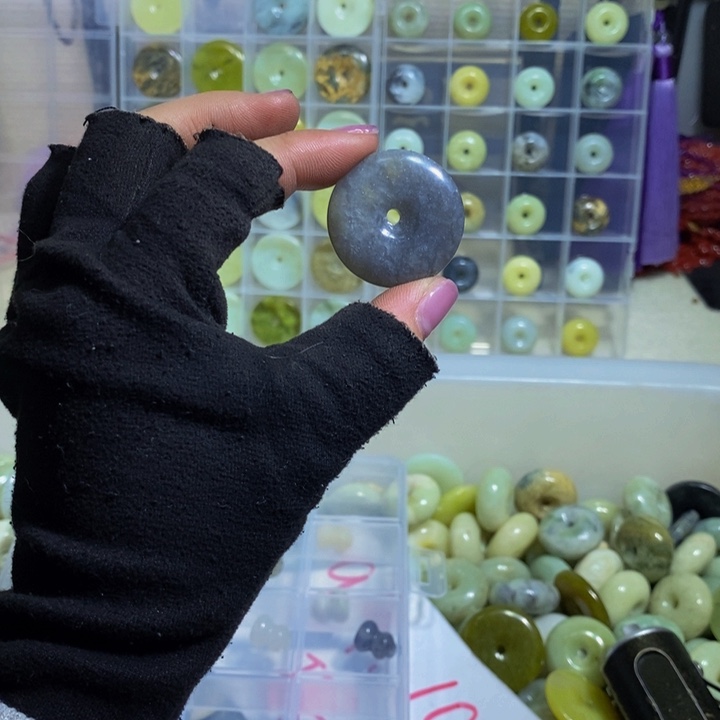 蛇纹石玉其他未镶嵌213