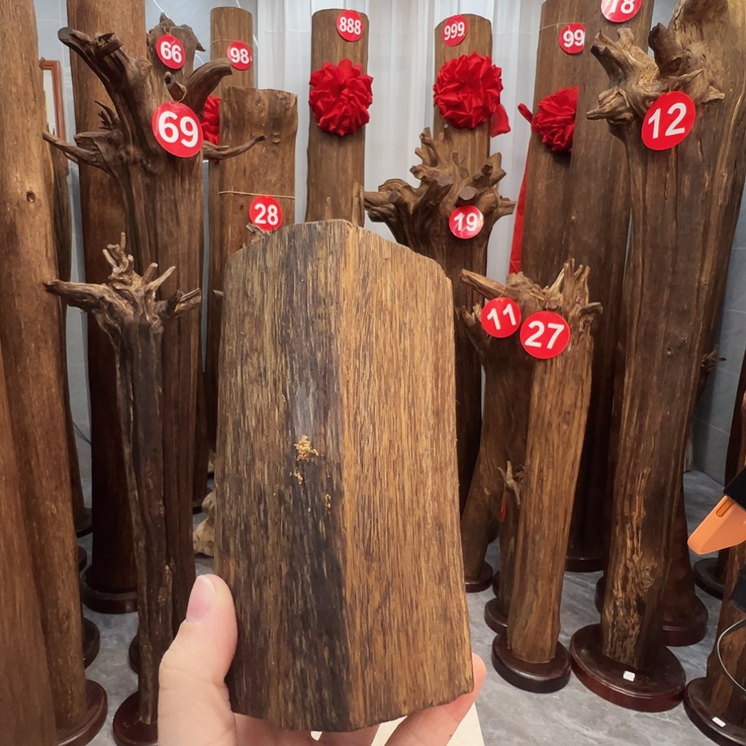 沉香沉香碎屑沉香原料