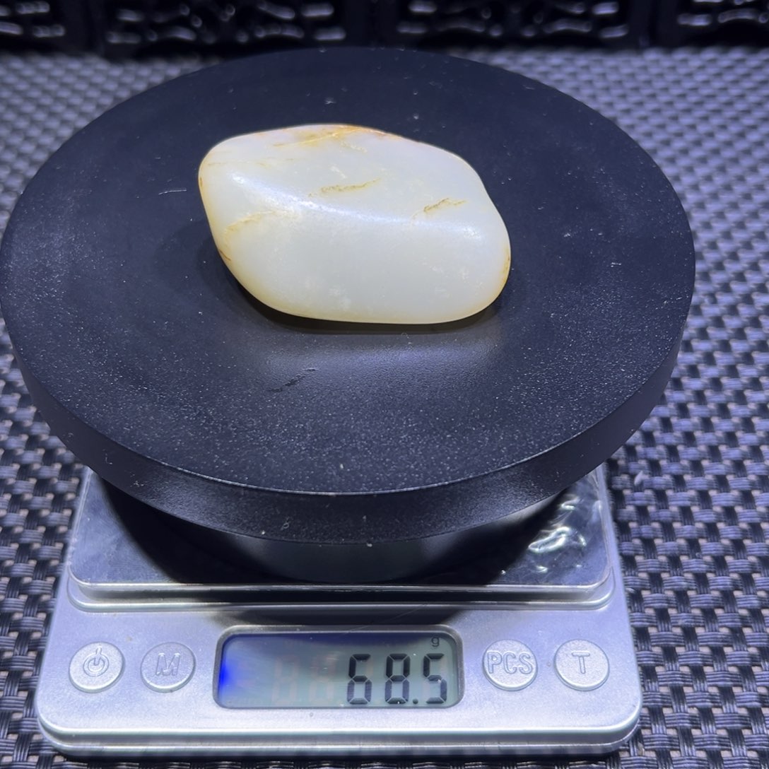 吊坠(不含链)未镶嵌和田玉（子料）68-13