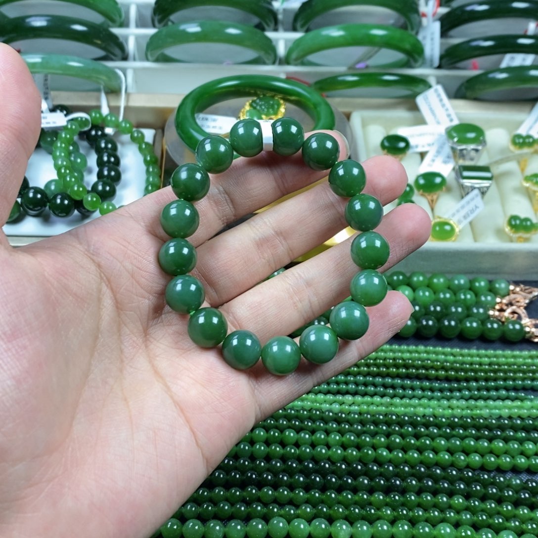 和田玉（碧玉）手串未镶嵌卡12