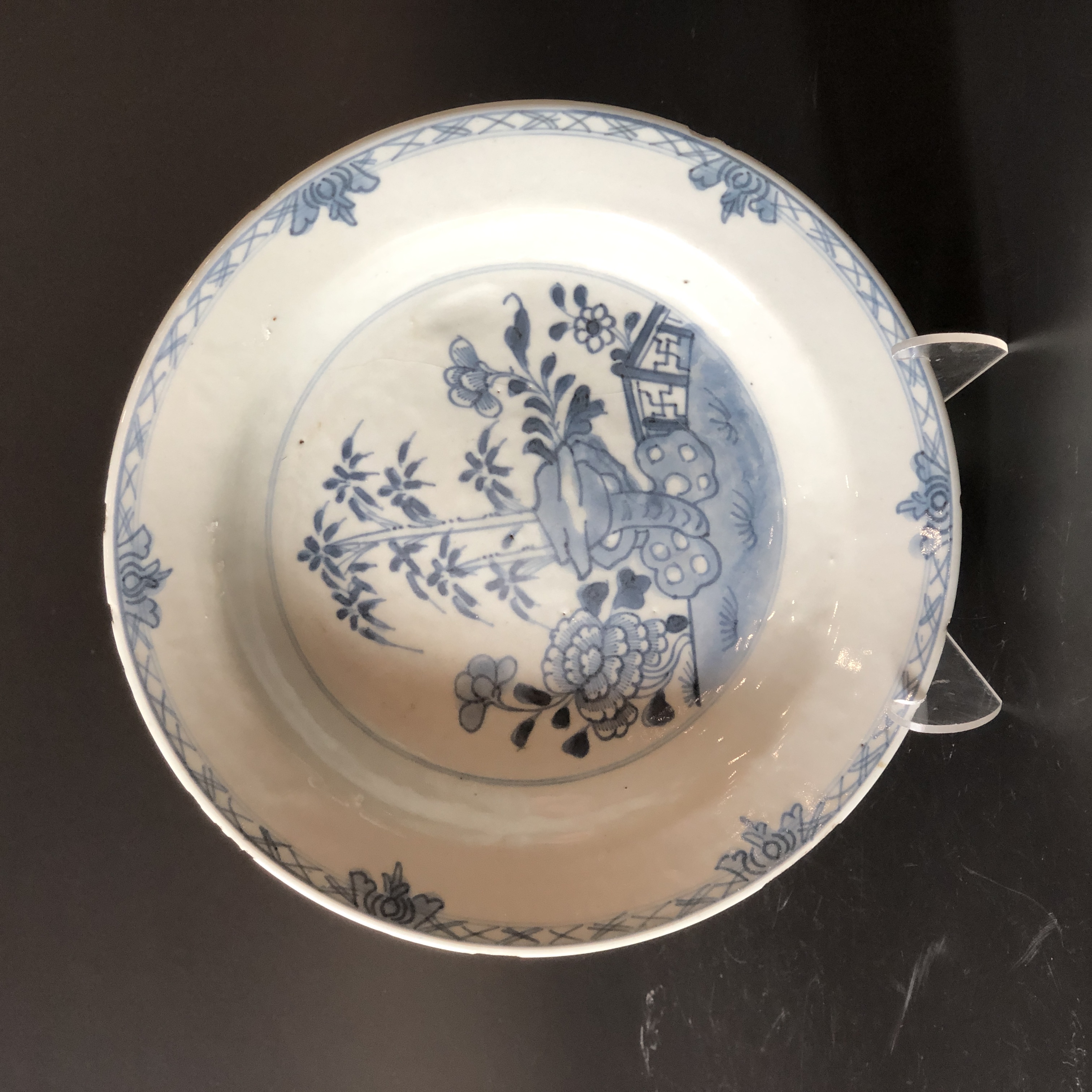 A01721-16 清乾隆青花赏盘 直径22.6cm