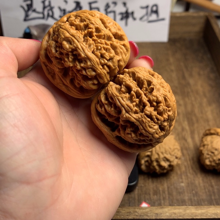 文玩核桃吊坠大*粗筋