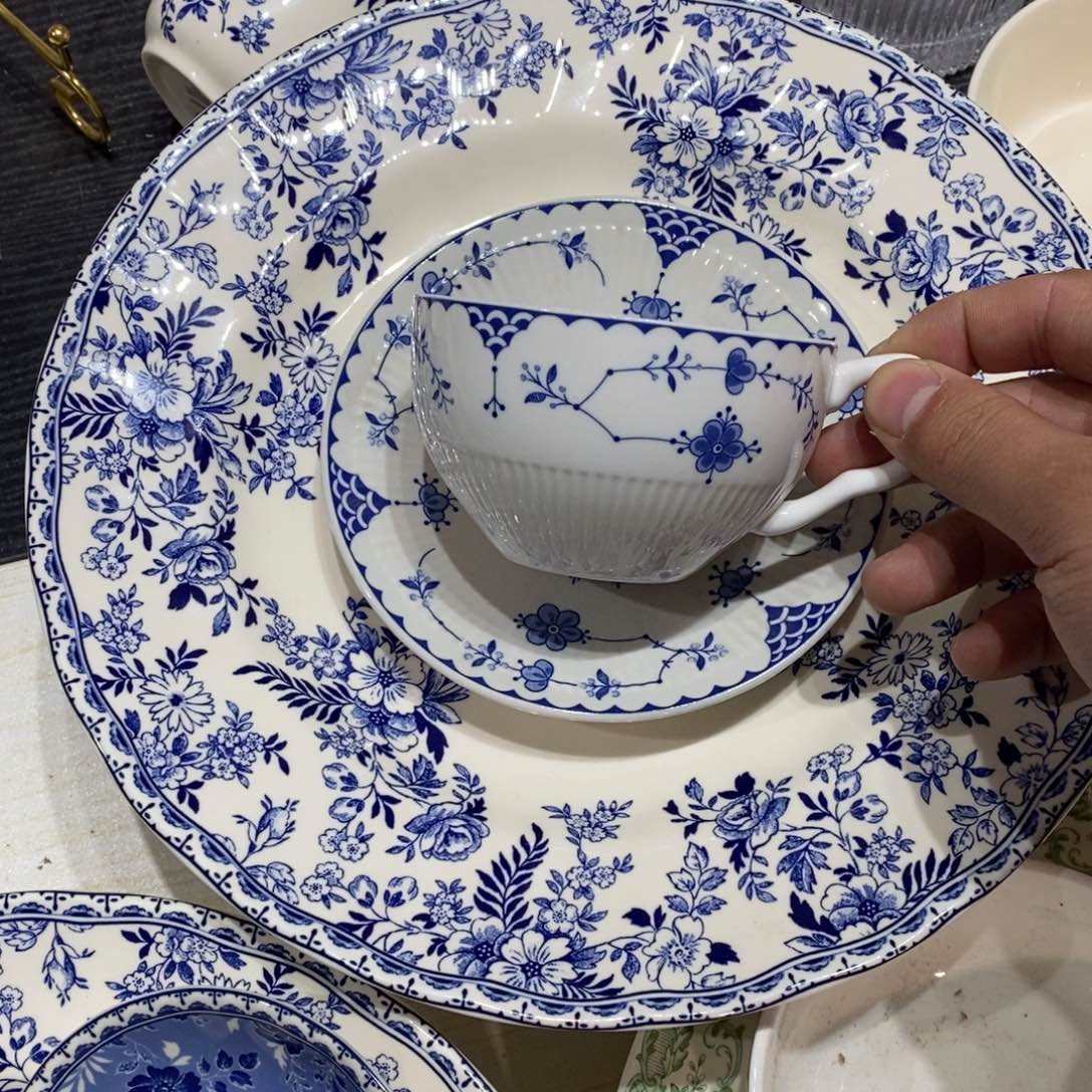 瓷全新唐草咖啡杯碟