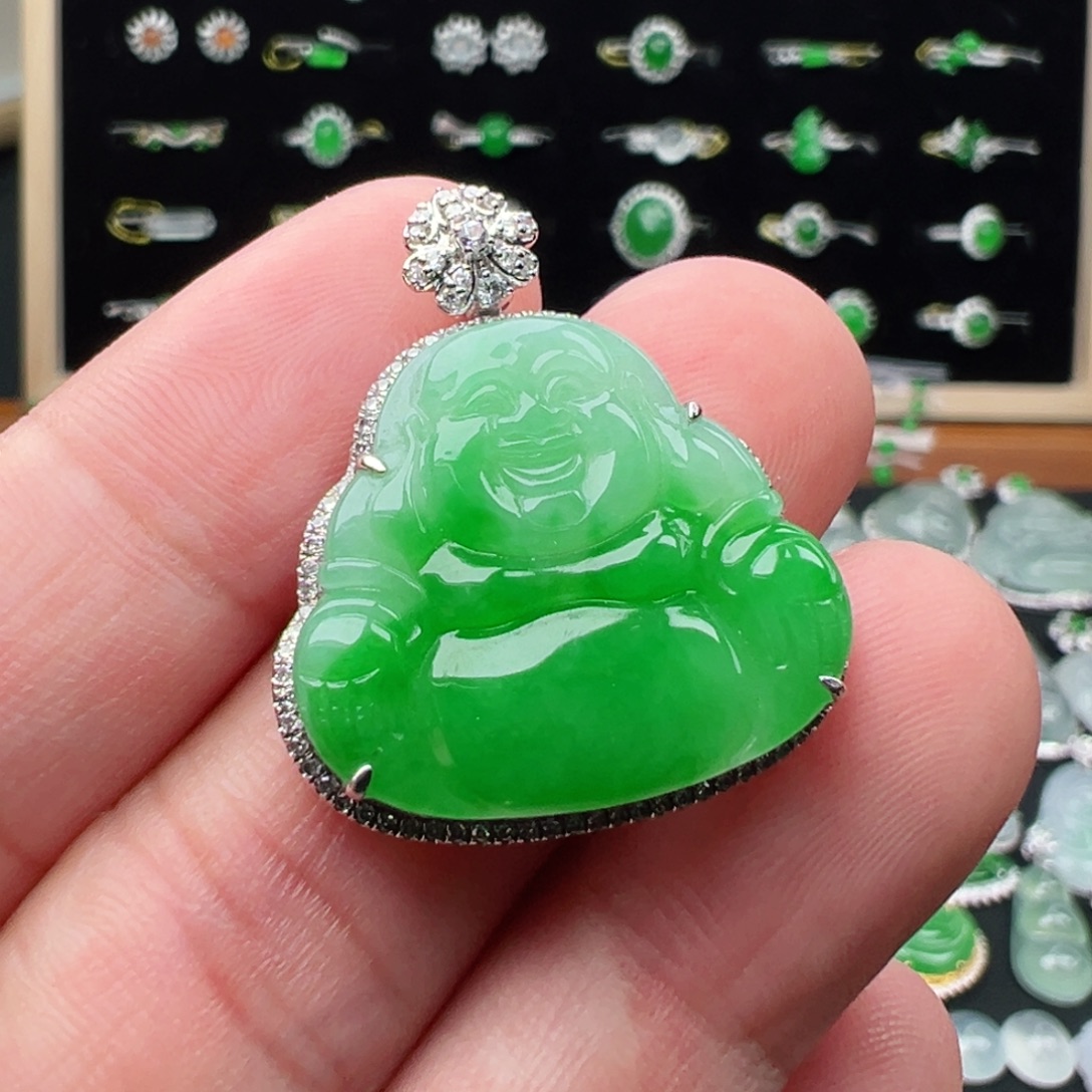 颈饰18K金镶嵌翡翠佛20.3