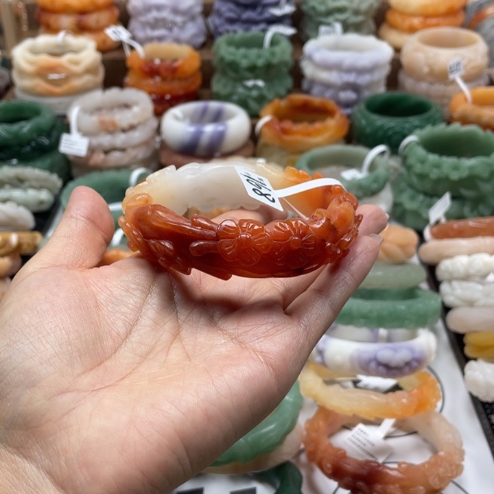 ꒰***꒱石英质玉未镶嵌手镯