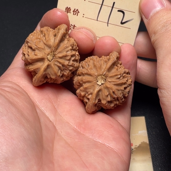 文玩核桃把件宫灯39尺全品白茬112