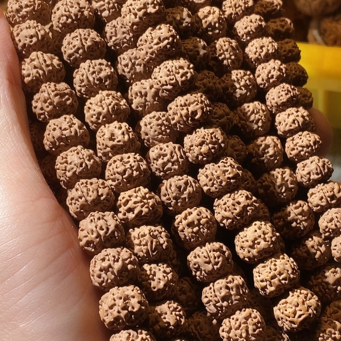 吊坠金刚菩提平细10左右mm手持！！！