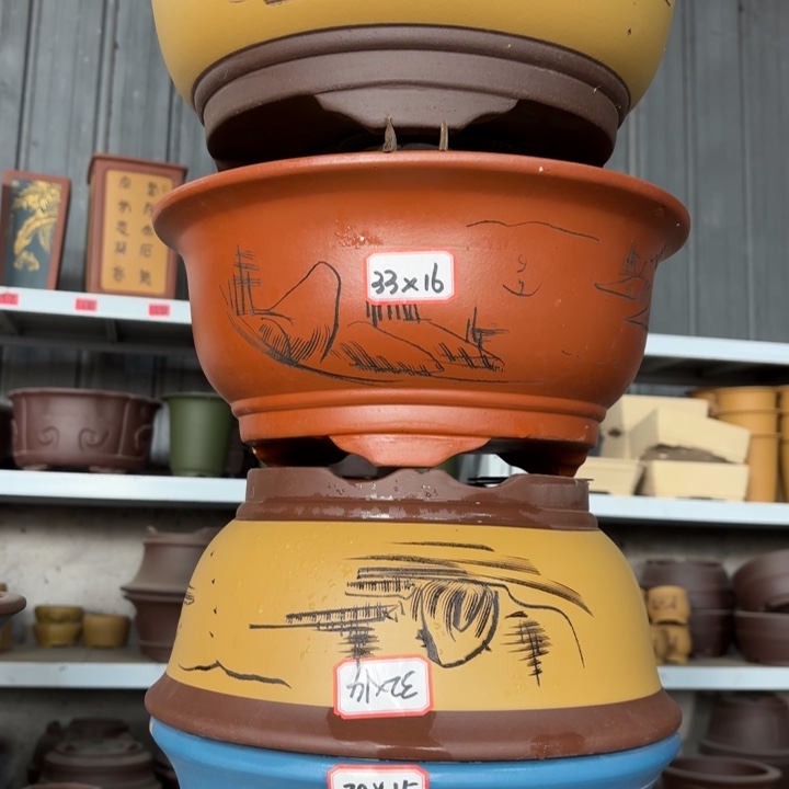 花盆紫砂100-4。      