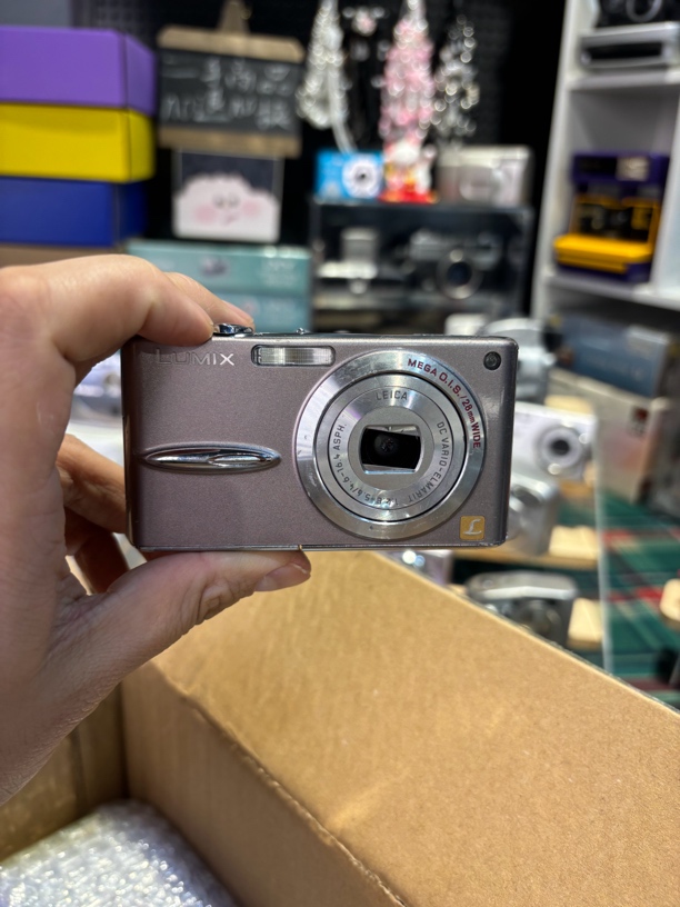 8新 Panasonic/松下 fx30 4倍光学变焦 7百万像素 no退no换