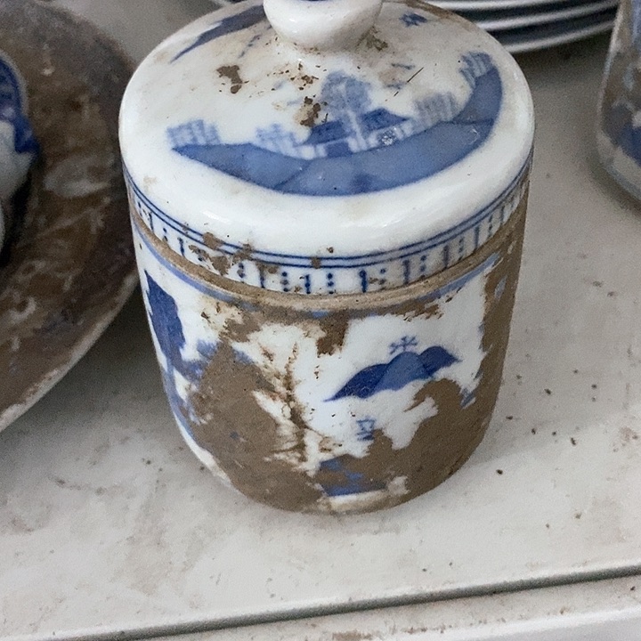 瓷片对对对对，这个就是这种品